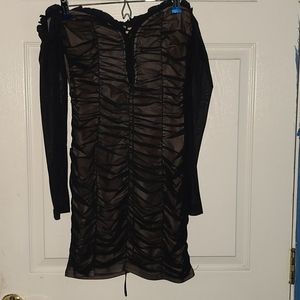LS BLACK LACE NUDE LINED DRESS